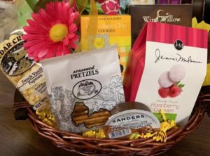 Pastry Pantry Gift Basket – Shop Iowa